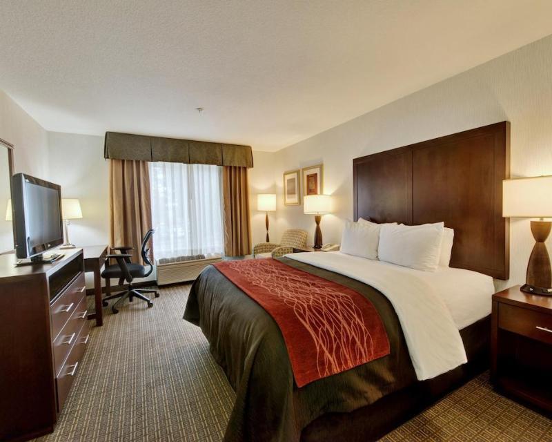 Comfort Inn & Suites-Portland Airport 외부 사진